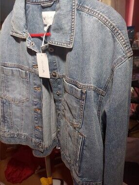 NWT JESSICA SIMPSON Plus Swing Denim Jean Jacket Pleat Back Medium Wash Size 1X